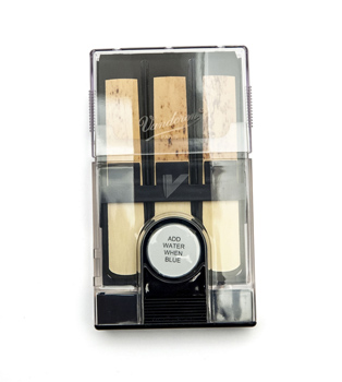 Vandoren Hygro Reed Case for 6 Tenor, Baritone or Bass Clarinet reeds