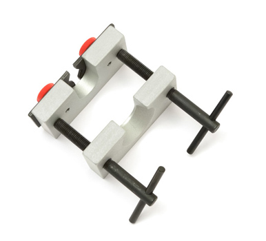 Bobcat Mouthpiece Puller